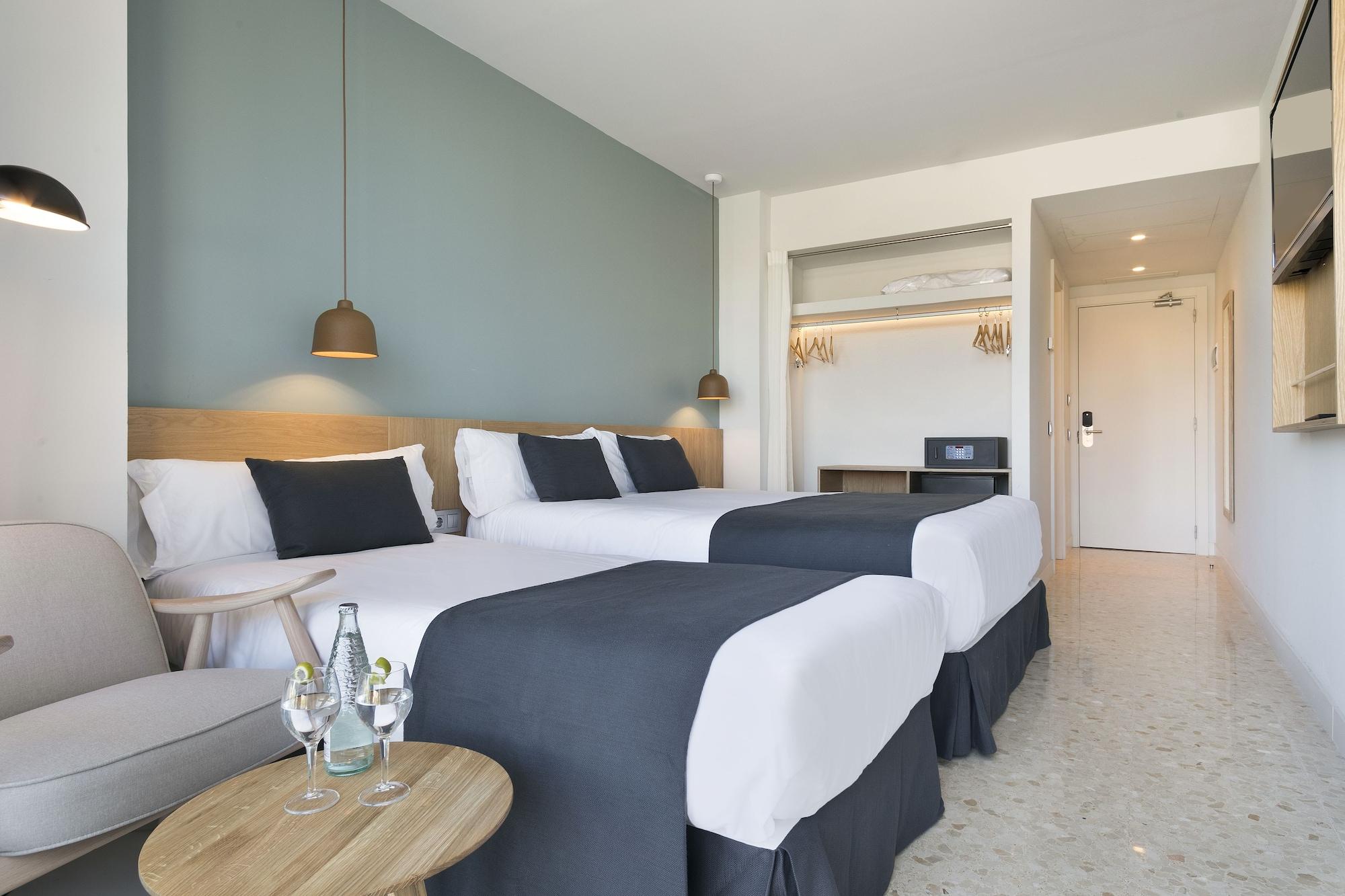 Aqua Hotel Silhouette & Spa - Adults Only Malgrat de Mar Exterior foto