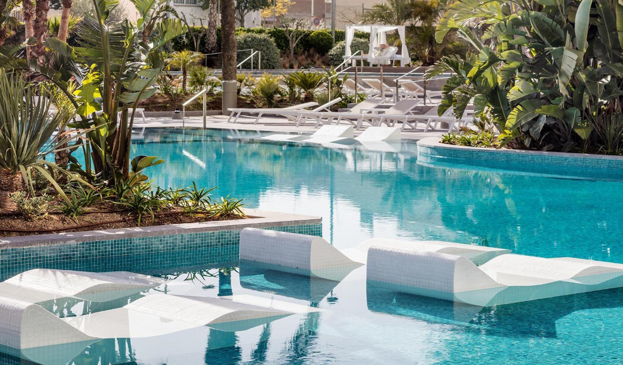 Aqua Hotel Silhouette & Spa - Adults Only Malgrat de Mar Exterior foto